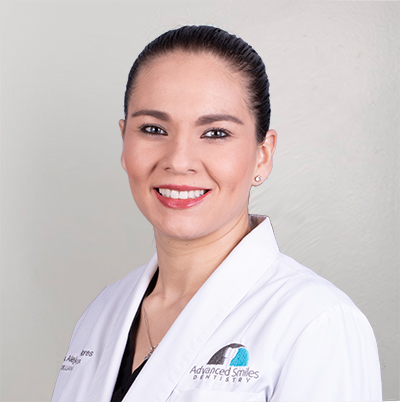 Dra-Alejandra-Flores-Advanced-Smiles-dentistry